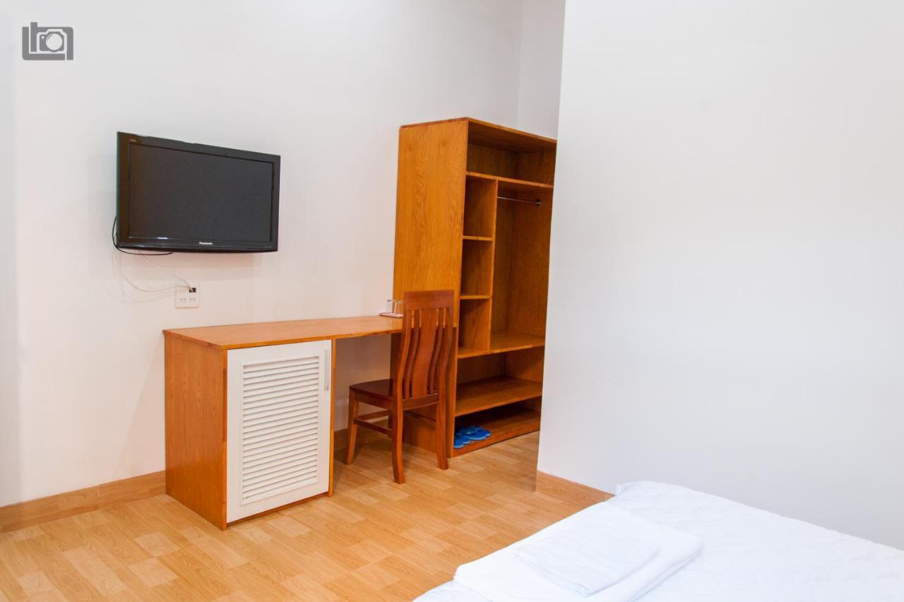 Moon'S House Homestay Куинён Экстерьер фото