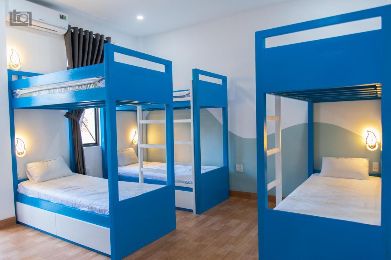 Moon'S House Homestay Куинён Экстерьер фото