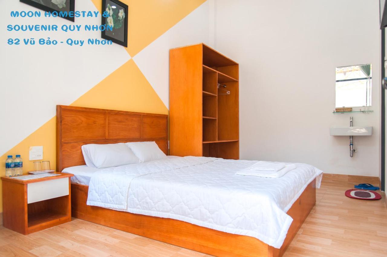 Moon'S House Homestay Куинён Экстерьер фото